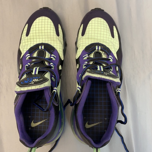 Nike Air Max 270 React - Picture 8 of 8